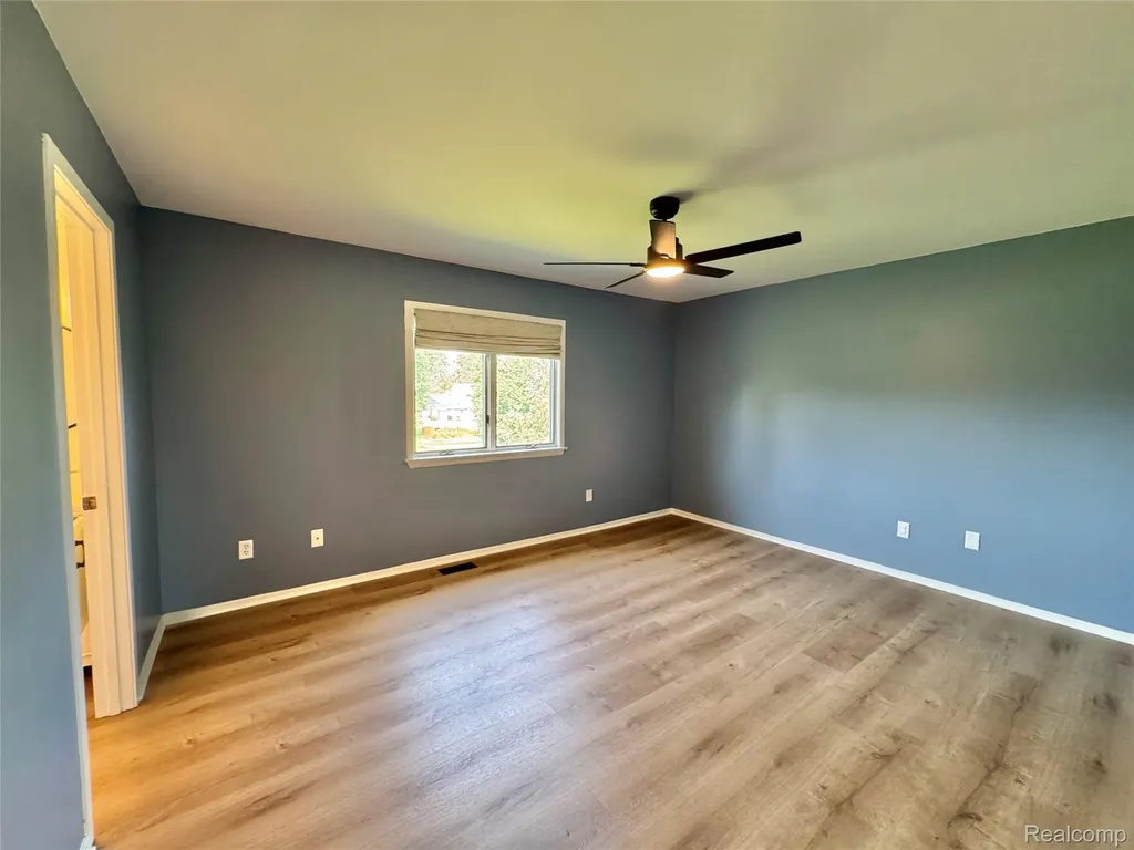 2132 Maple Creek Circle Pittsfield Charter Township MI 48108