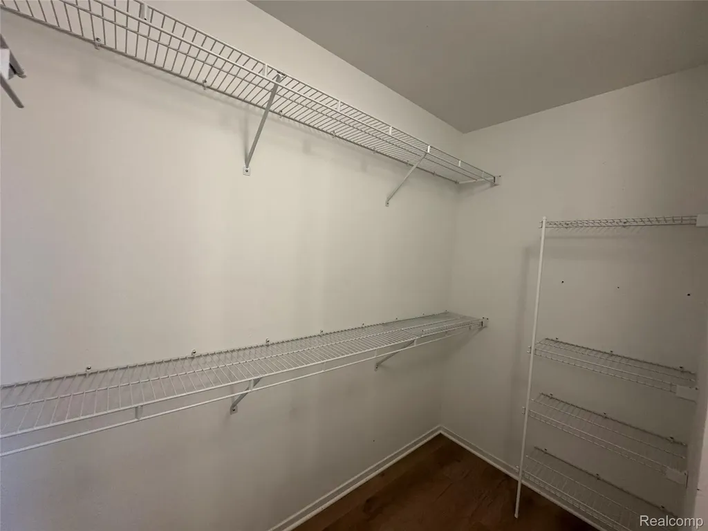 2132 Maple Creek Circle Pittsfield Charter Township MI 48108