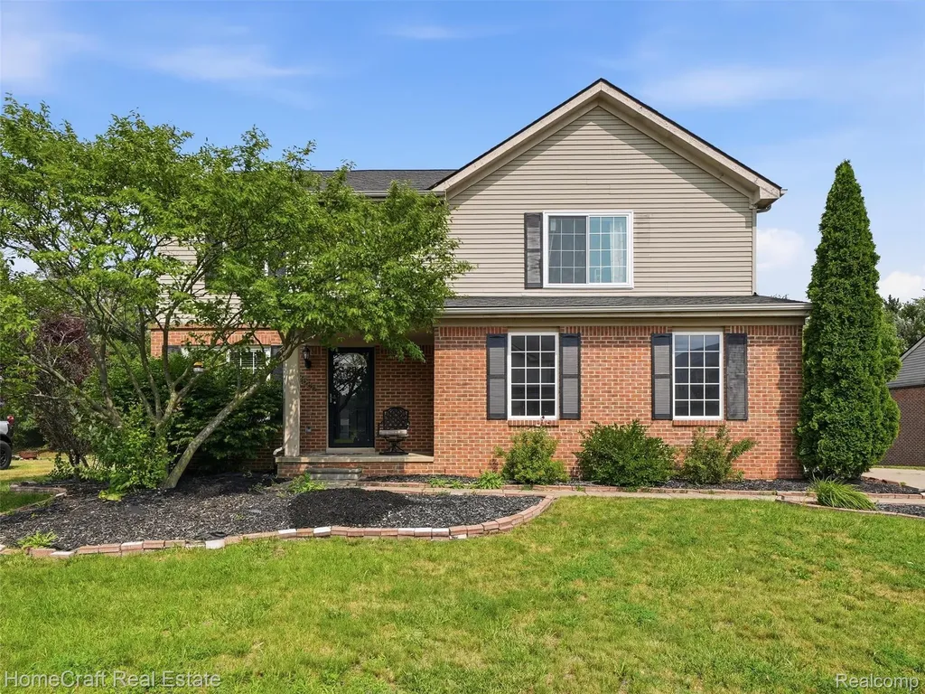 13585 Milton Drive Van Buren Charter Township MI 48111