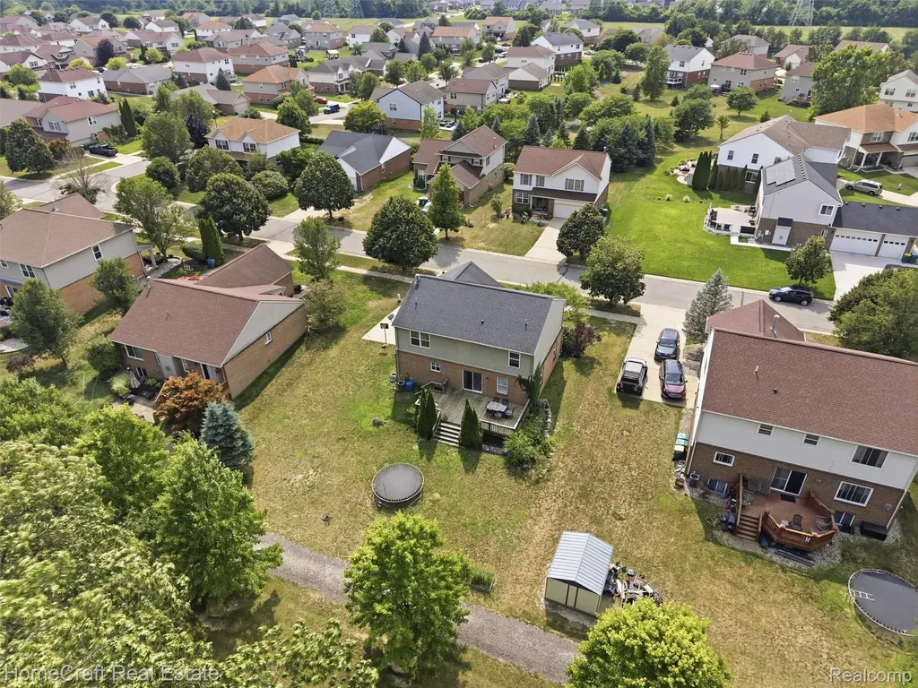 13585 Milton Drive Van Buren Charter Township MI 48111