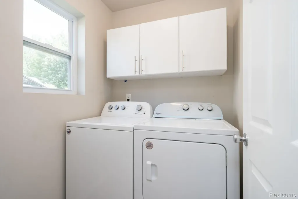 425 Knollwood Drive Brandon Charter Township MI 48462