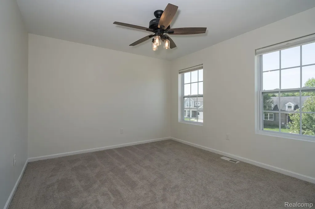 425 Knollwood Drive Brandon Charter Township MI 48462