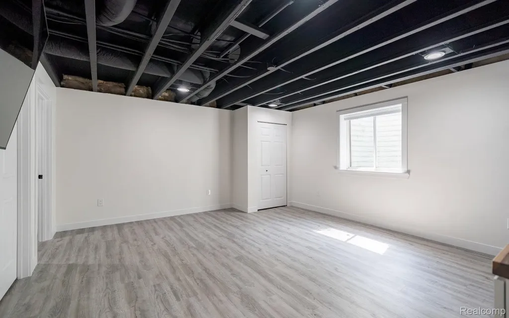 425 Knollwood Drive Brandon Charter Township MI 48462