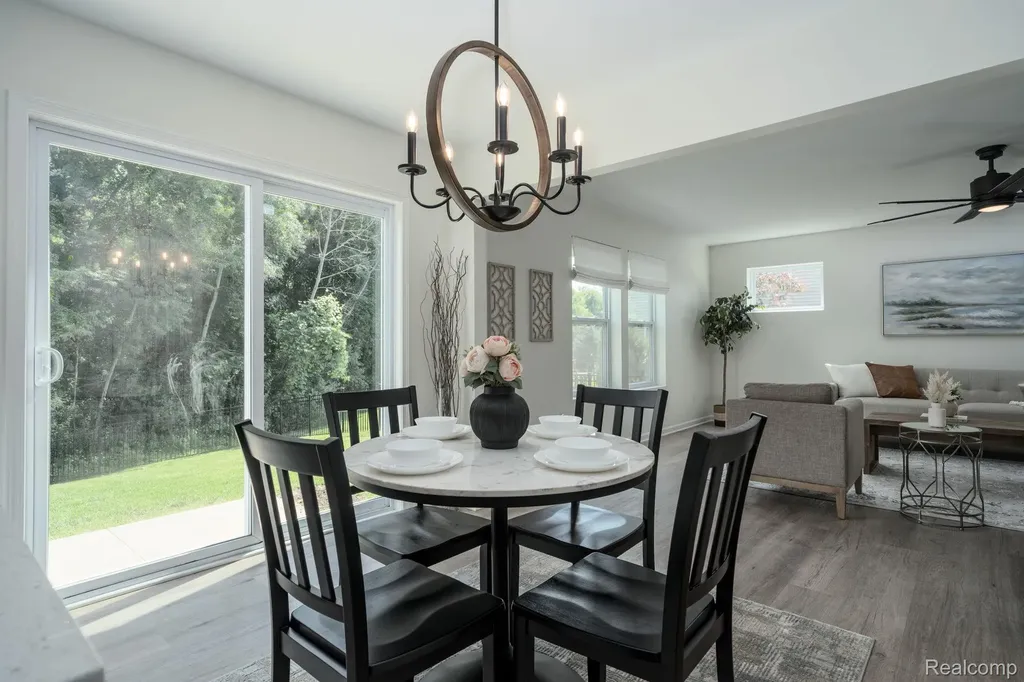 425 Knollwood Drive Brandon Charter Township MI 48462