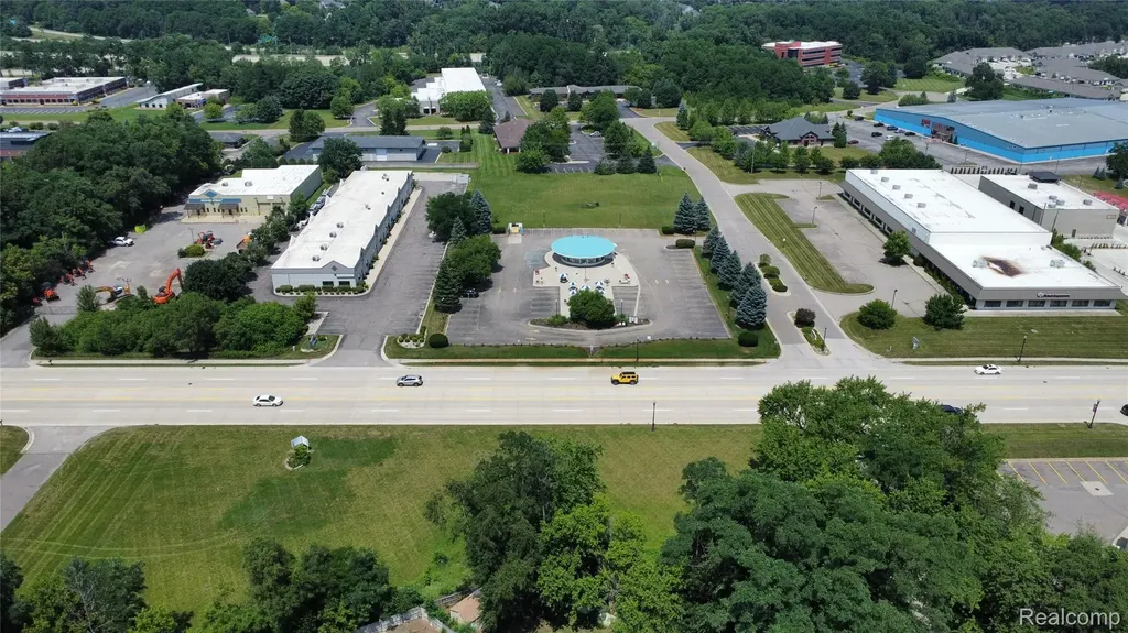 Grand River Vacant Land Grand River Brighton Township MI 48114