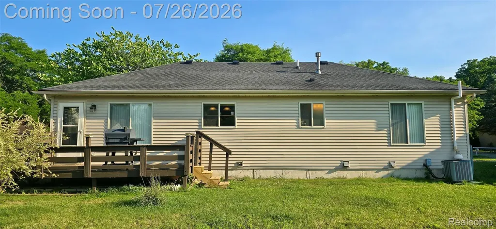 977 Town Trail Pinckney Village MI 48169