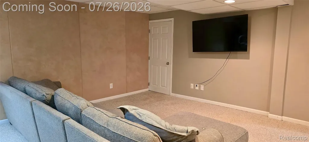 977 Town Trail Pinckney Village MI 48169