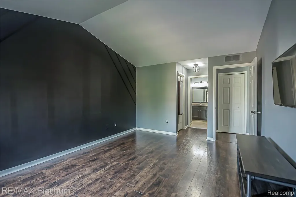 4004 Cornerstone Drive Canton Charter Township MI 48188
