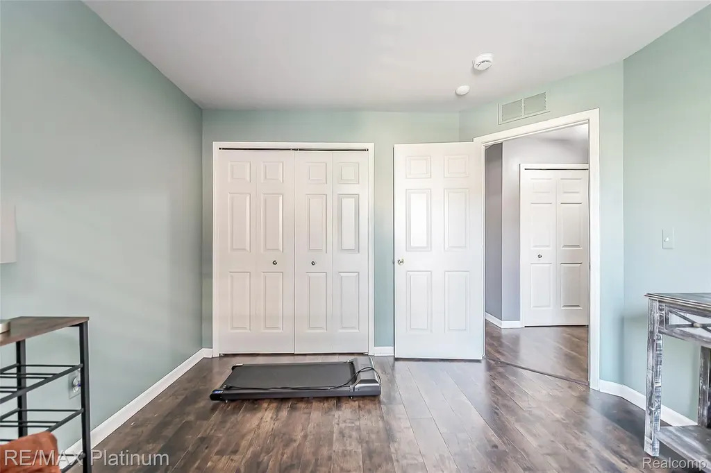 4004 Cornerstone Drive Canton Charter Township MI 48188