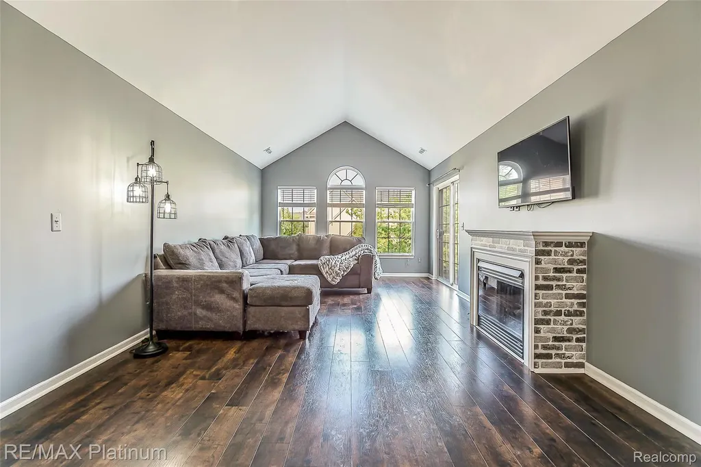 4004 Cornerstone Drive Canton Charter Township MI 48188