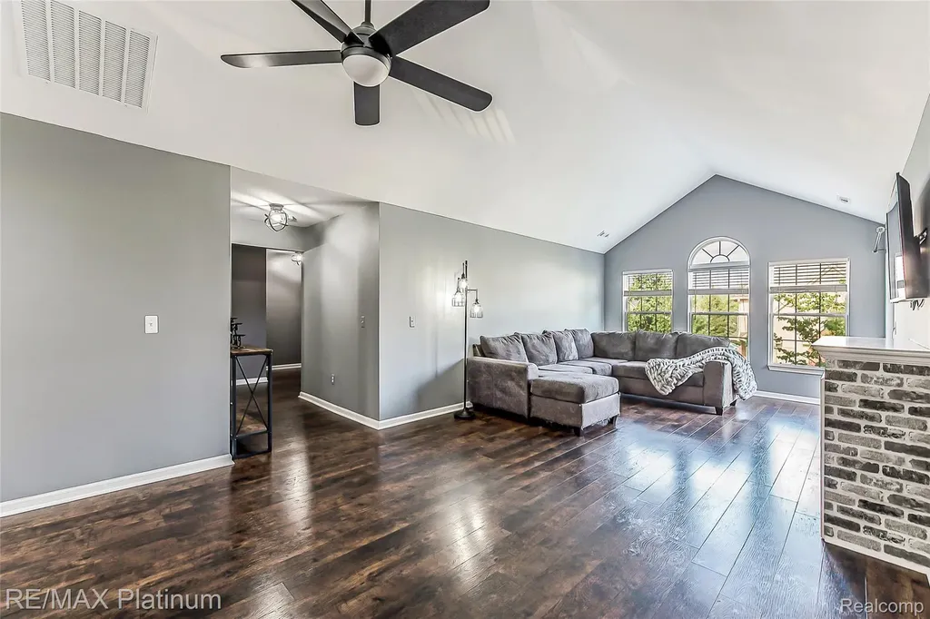 4004 Cornerstone Drive Canton Charter Township MI 48188