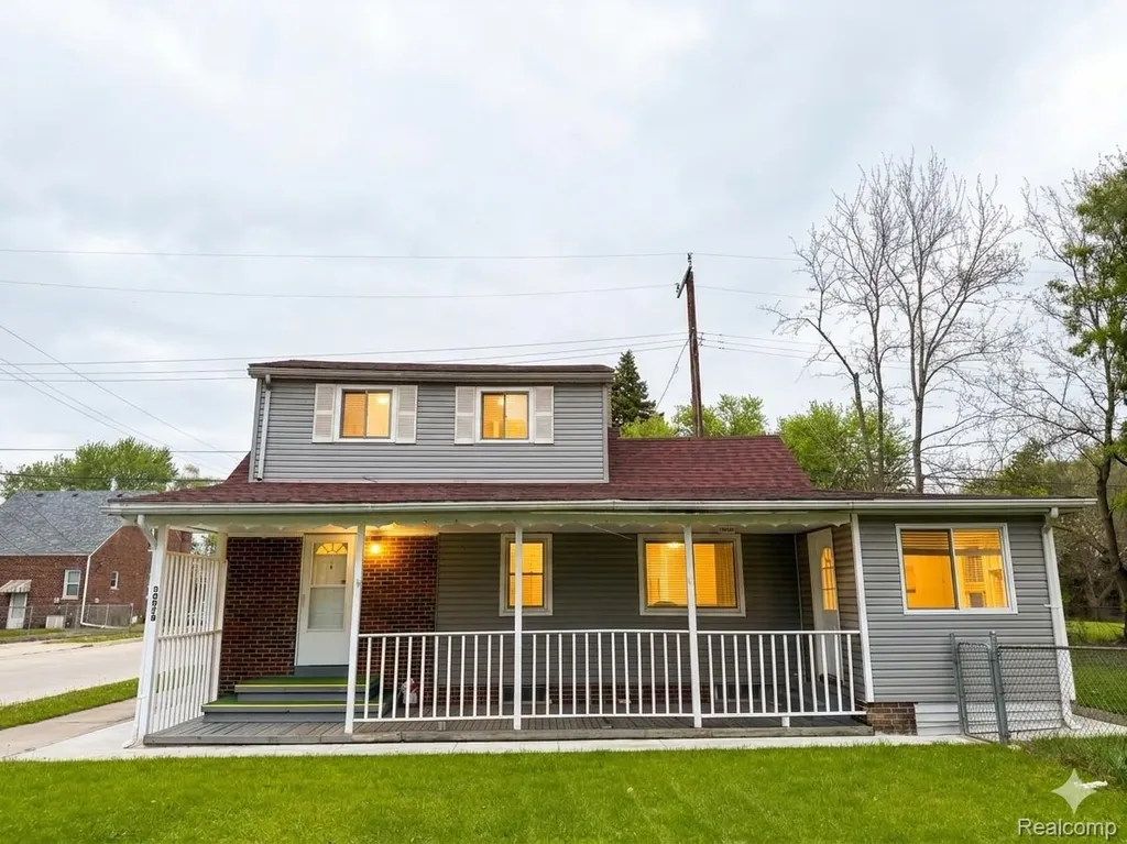 20870 Curie Avenue Warren City MI 48091