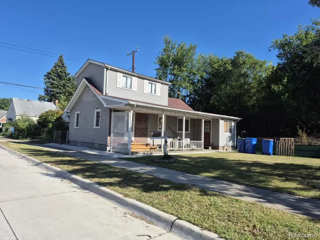 20870 Curie Avenue Warren City MI 48091