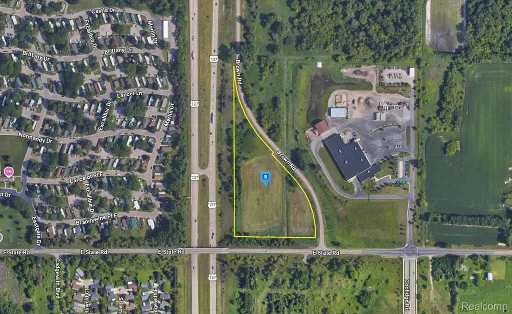 2225 E State Road East Lansing City MI 48906
