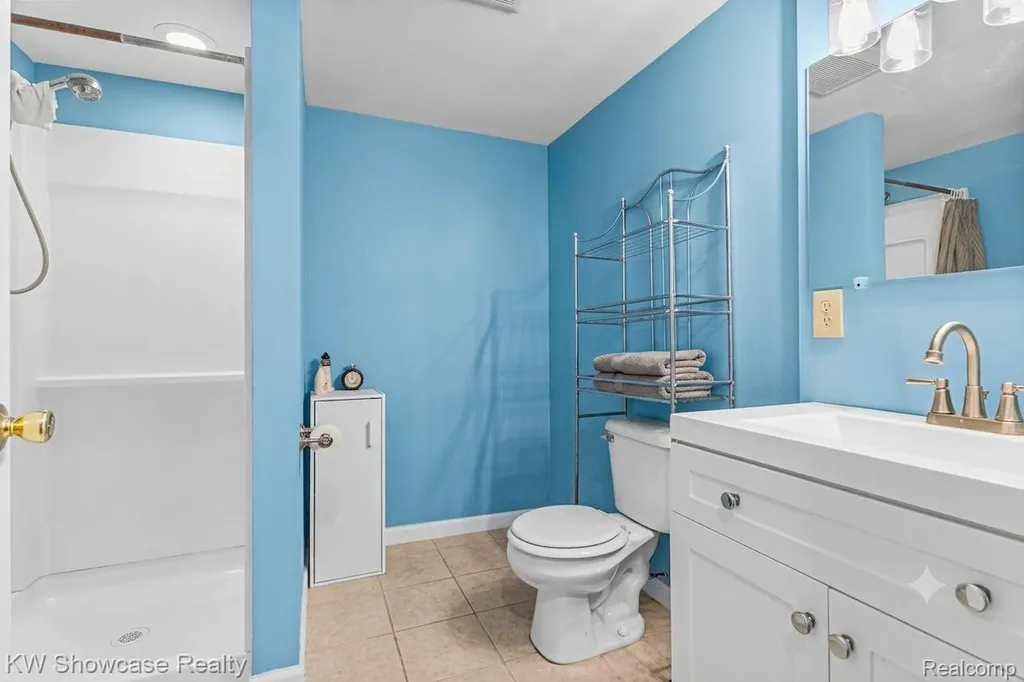 1313 Pin Oak Bluff Howell Township MI 48843