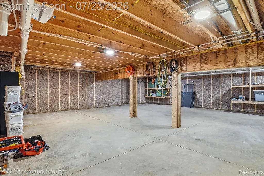 9725 Copper Ridge Drive Handy Township MI 48836