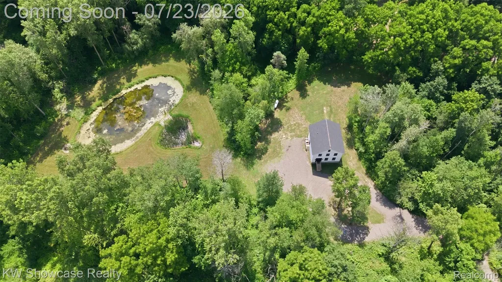 9725 Copper Ridge Drive Handy Township MI 48836