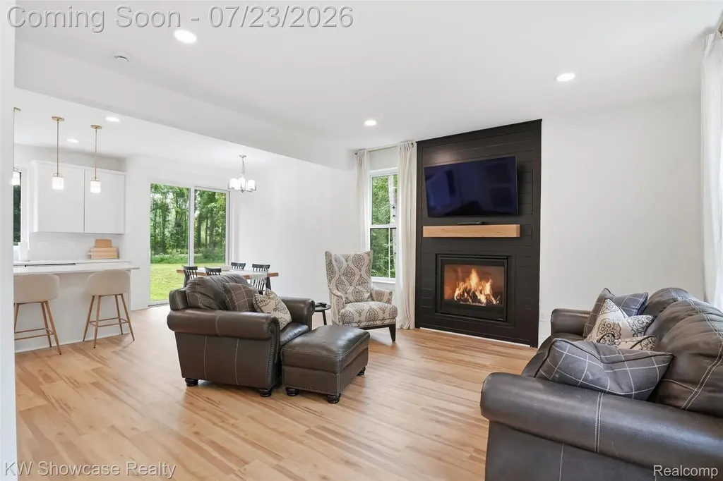9725 Copper Ridge Drive Handy Township MI 48836