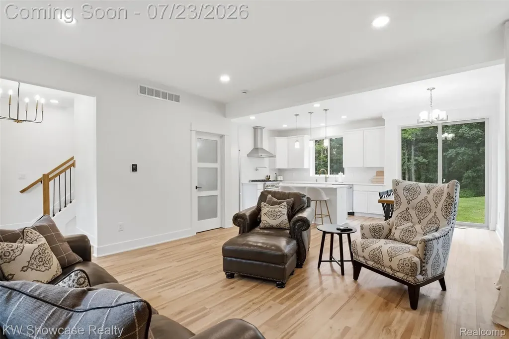 9725 Copper Ridge Drive Handy Township MI 48836