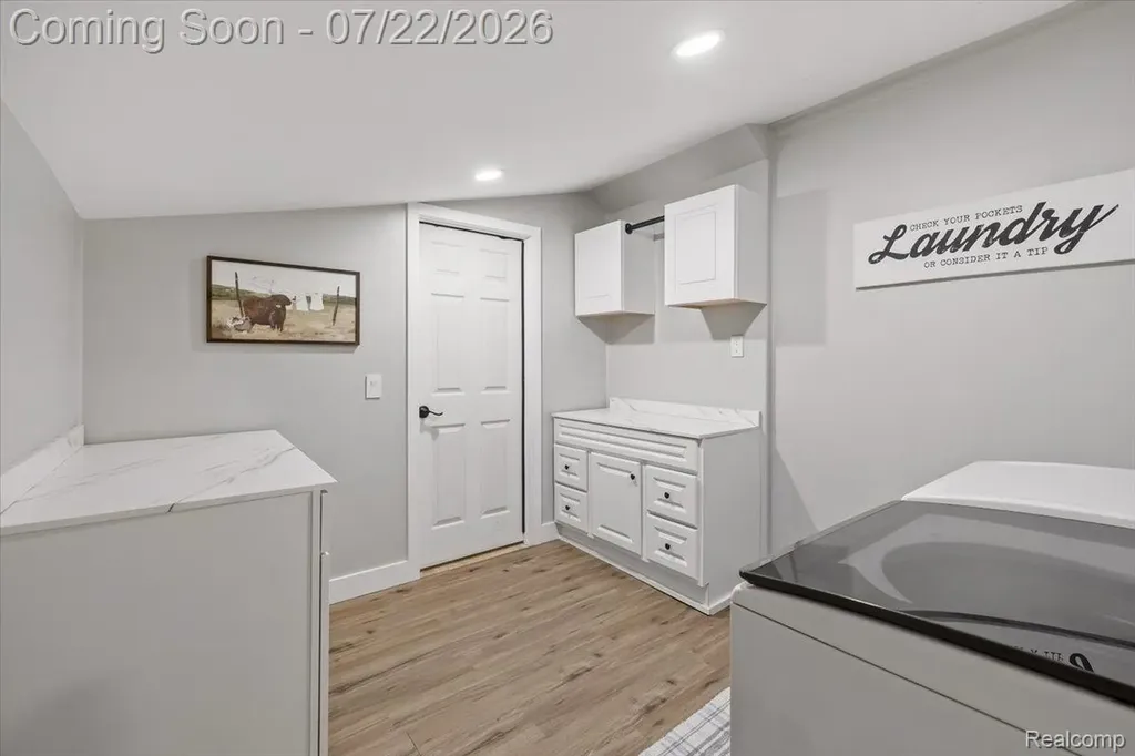 16036 Worden Road Groveland Township MI 48442