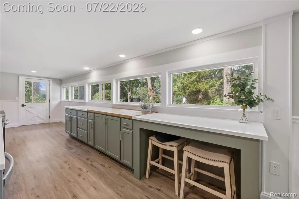 16036 Worden Road Groveland Township MI 48442