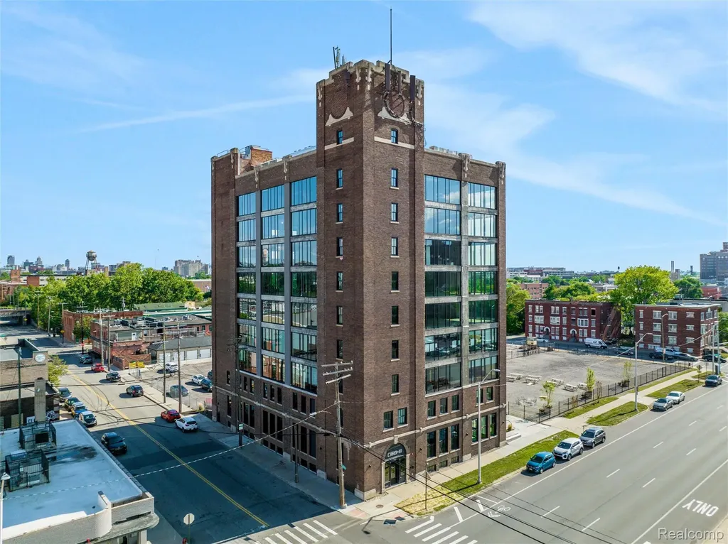 2843 E Grand Boulevard Detroit City MI 48211