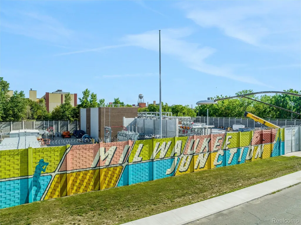 2843 E Grand Boulevard Detroit City MI 48211