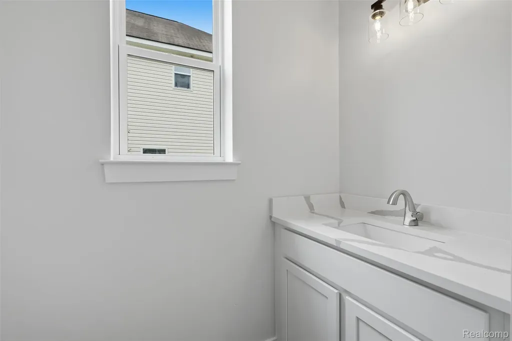 9400 Roland Drive Hamburg Township MI 48116
