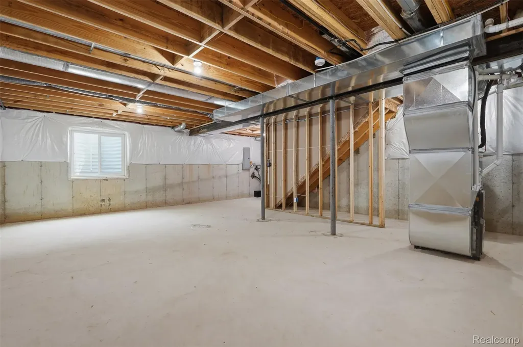 9400 Roland Drive Hamburg Township MI 48116