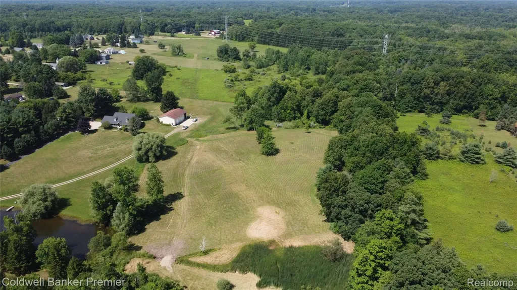 3975 Hagerman Road Addison Township MI 48367