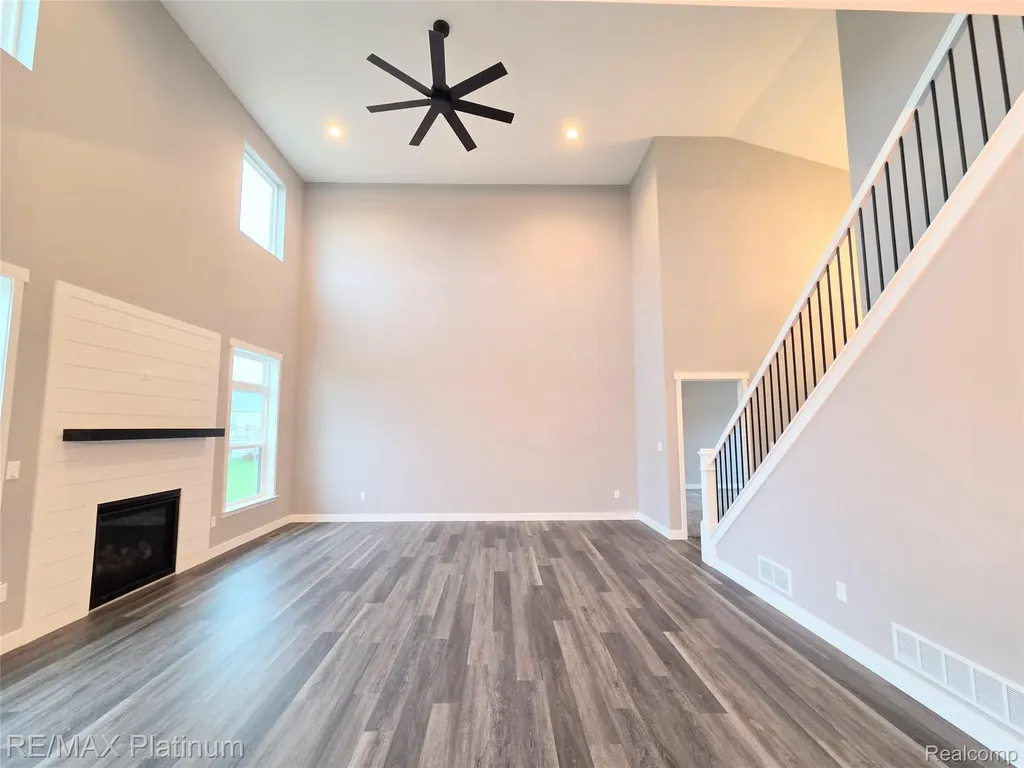 6254 Brook Stone Lane Fenton Charter Township MI 48451