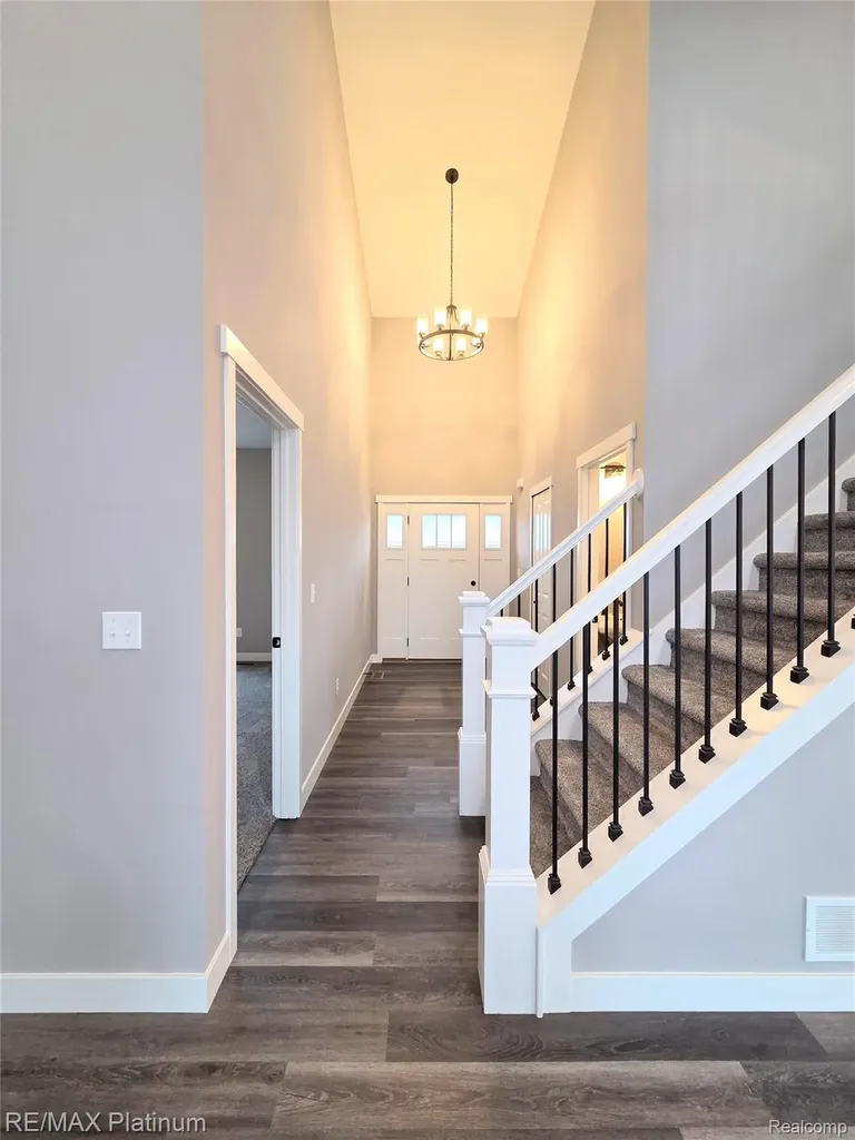 6254 Brook Stone Lane Fenton Charter Township MI 48451