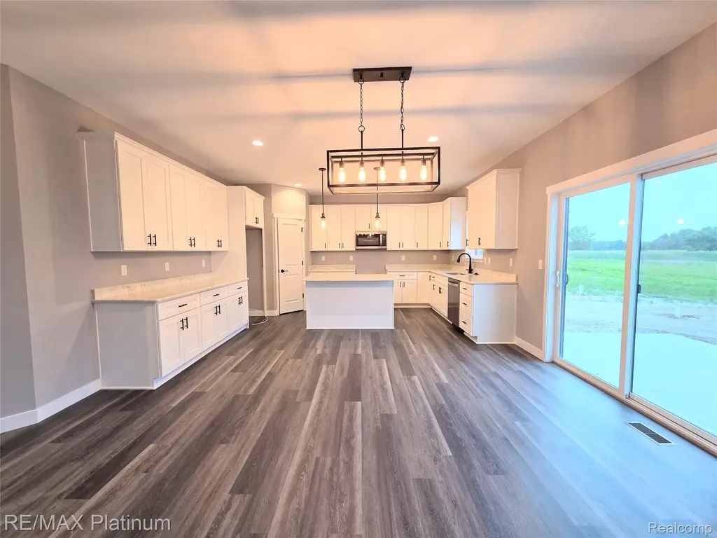 6254 Brook Stone Lane Fenton Charter Township MI 48451
