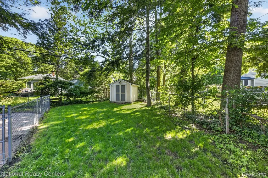 1905 Steere Place Ann Arbor City MI 48104