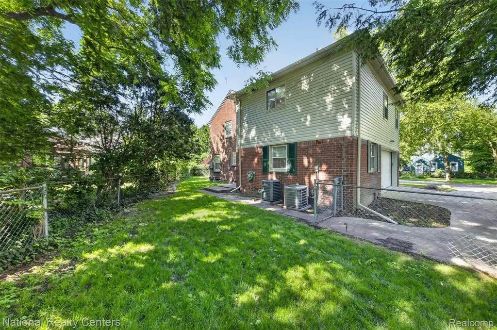 1905 Steere Place Ann Arbor City MI 48104