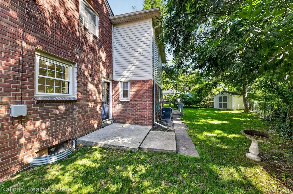 1905 Steere Place Ann Arbor City MI 48104