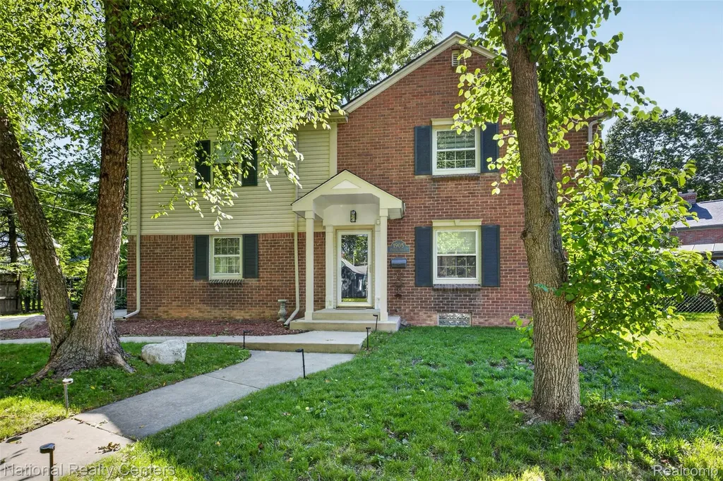 1905 Steere Place Ann Arbor City MI 48104