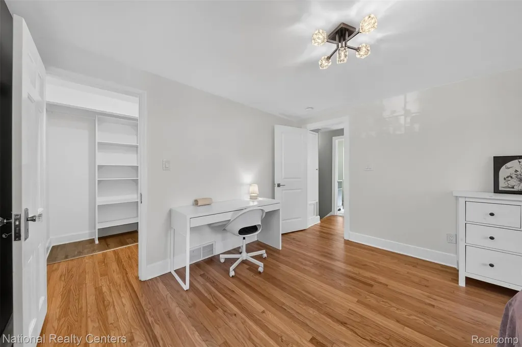 1905 Steere Place Ann Arbor City MI 48104
