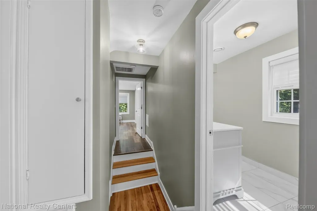 1905 Steere Place Ann Arbor City MI 48104
