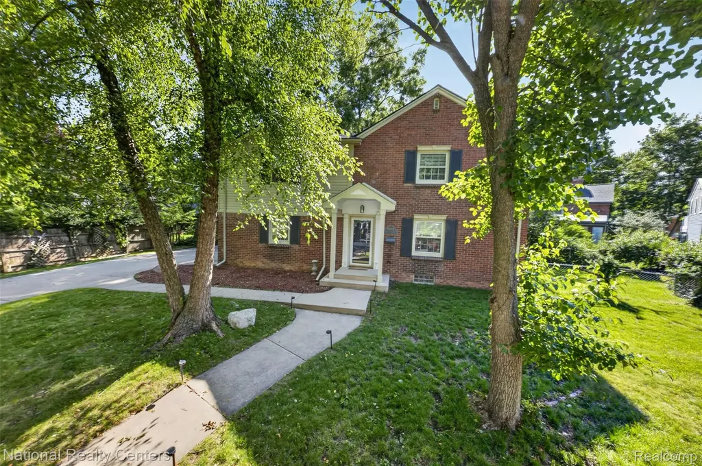 1905 Steere Place Ann Arbor City MI 48104