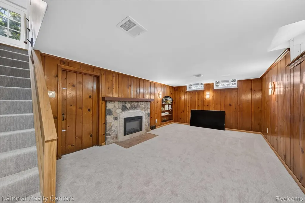 1905 Steere Place Ann Arbor City MI 48104