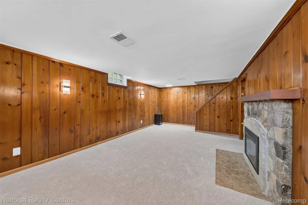 1905 Steere Place Ann Arbor City MI 48104
