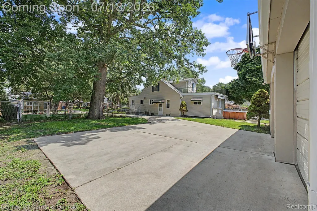 4124 Jackson Street Dearborn Heights City MI 48125