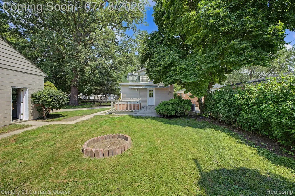 4124 Jackson Street Dearborn Heights City MI 48125