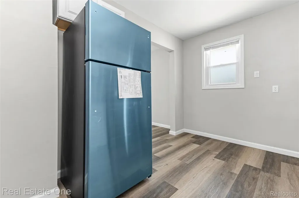1539 Oconnor Avenue Lincoln Park City MI 48146