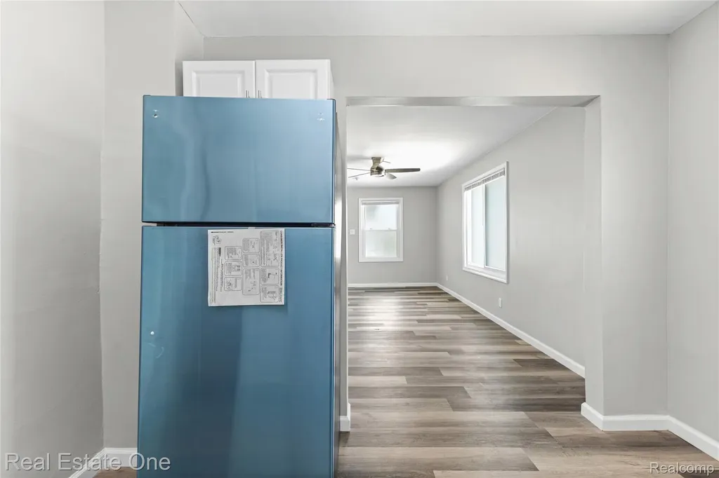 1539 Oconnor Avenue Lincoln Park City MI 48146