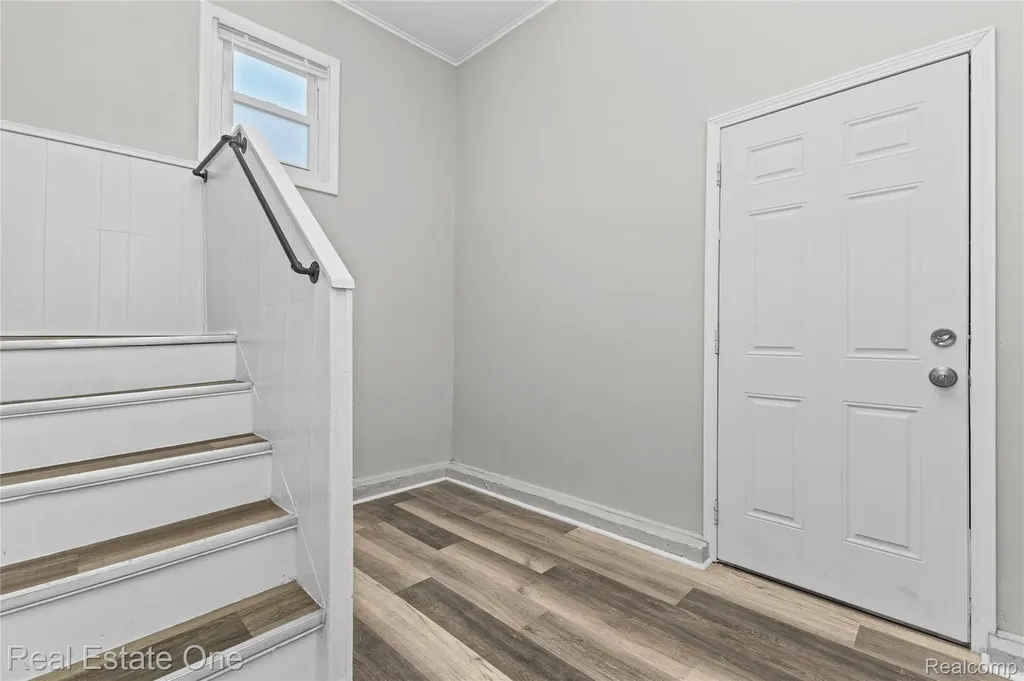 1539 Oconnor Avenue Lincoln Park City MI 48146