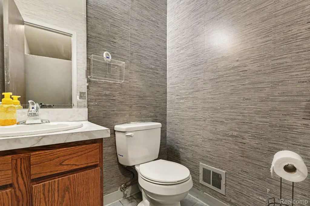 5540 New Meadow Drive Ypsilanti Charter Township MI 48197