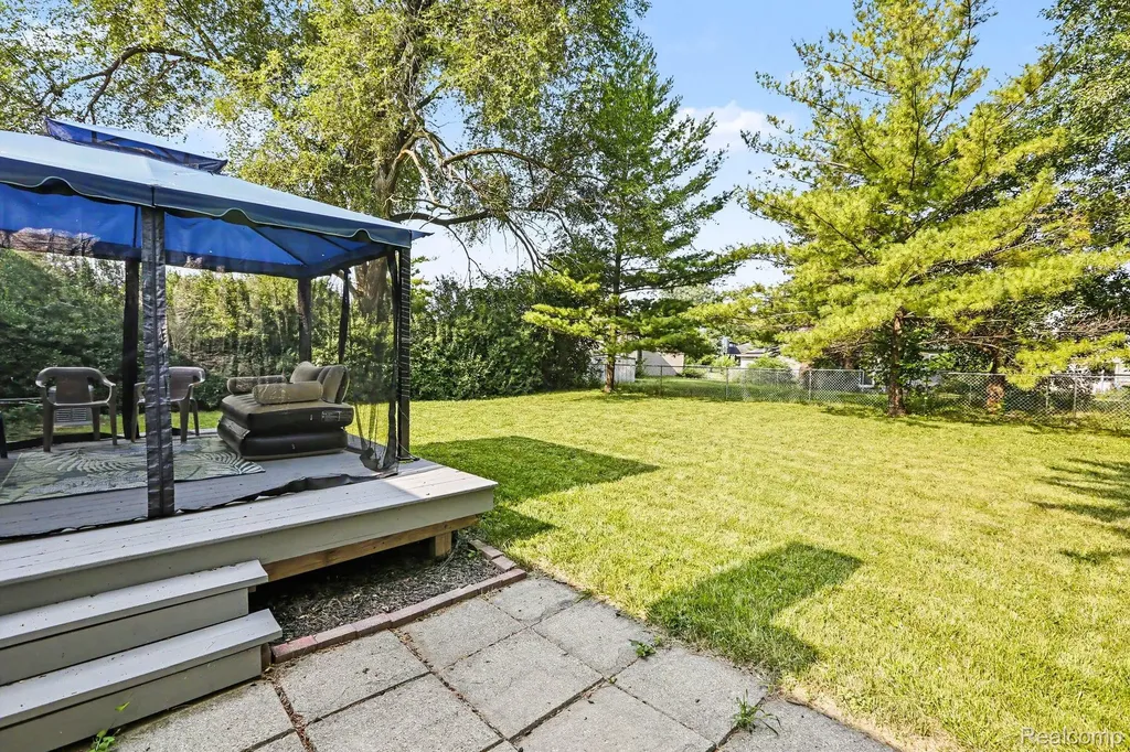 5540 New Meadow Drive Ypsilanti Charter Township MI 48197
