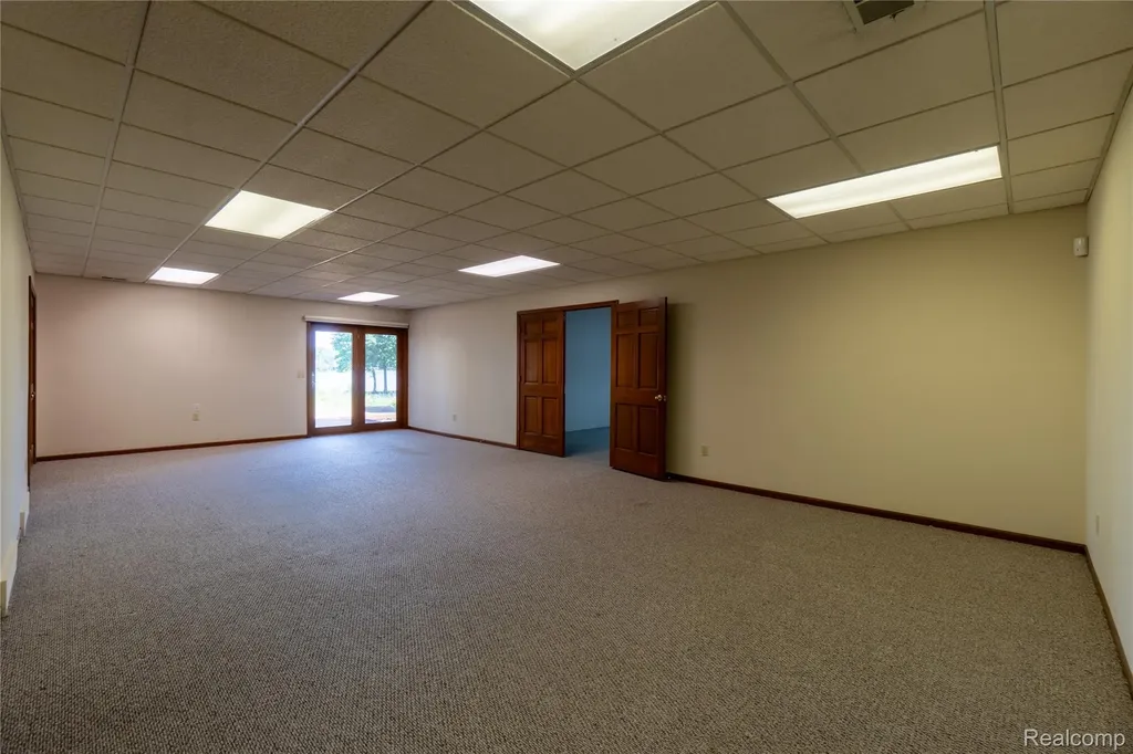 62 Chateaux Du Lac Drive Fenton Charter Township MI 48430